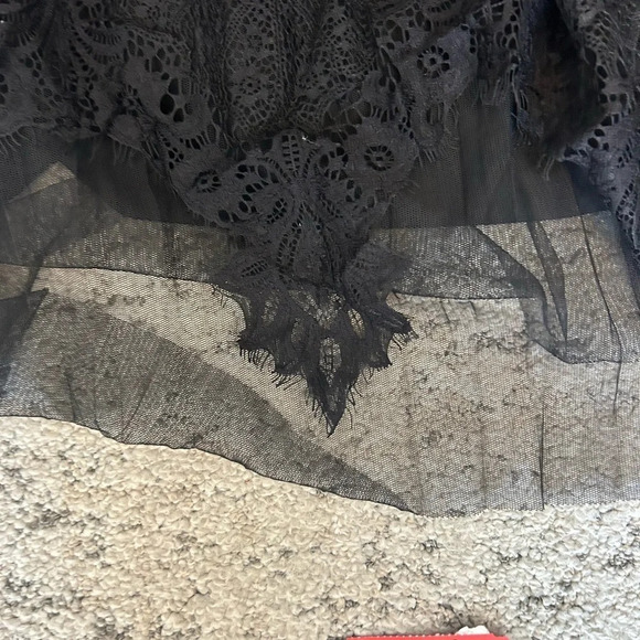 Ultra Pink NWT layered lace  skirt- very witchy lol. Size XL - Picture 3 of 11